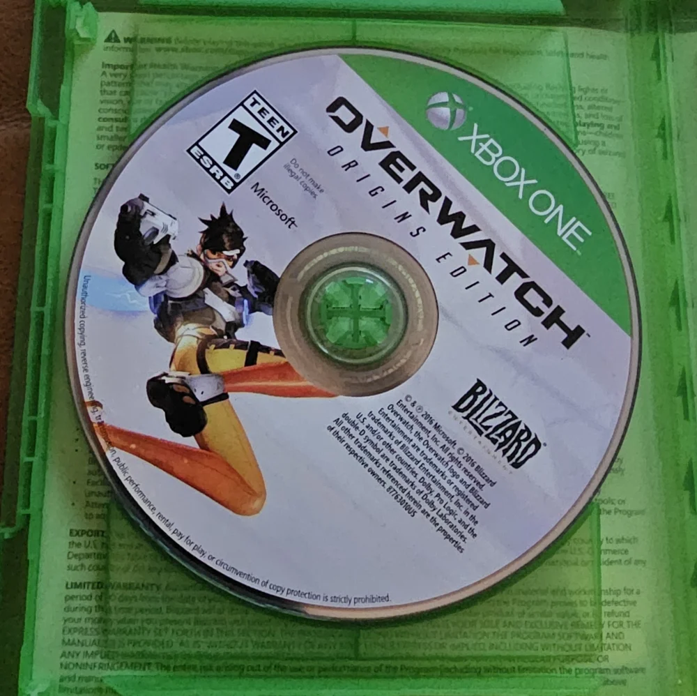 Call Of Duty Black Ops 3, Halo 5‎ Guardians,Fallout 4,Overwatch Xbox One Games